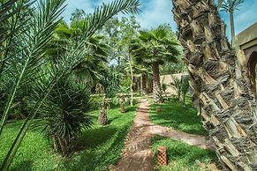 Villa Le Perroquet Bleu