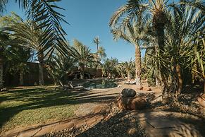 Villa Le Perroquet Bleu