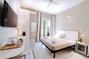 De La Ville Boutique Hotel