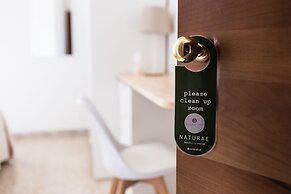 De La Ville Boutique Hotel