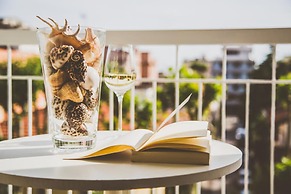 De La Ville Boutique Hotel