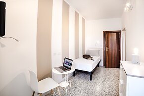 De La Ville Boutique Hotel