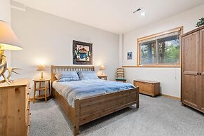 Waterdance 475a 5 Bedroom Townhouse by RedAwning