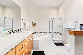 Waterdance 475a 5 Bedroom Townhouse by RedAwning