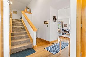 Waterdance 475a 5 Bedroom Townhouse by RedAwning