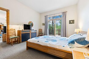 Waterdance 475a 5 Bedroom Townhouse by RedAwning