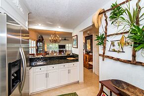 The Colonial Club, Oceanfront Condos