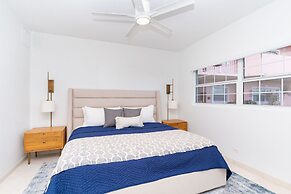 The Colonial Club, Oceanfront Condos