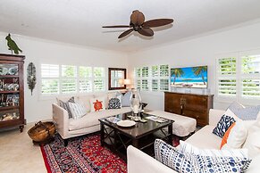 The Colonial Club, Oceanfront Condos