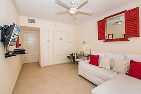 The Colonial Club, Oceanfront Condos