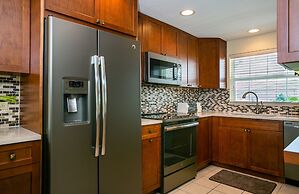 The Colonial Club, Oceanfront Condos