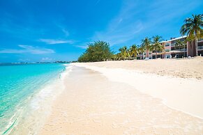 The Colonial Club, Oceanfront Condos