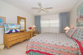 The Colonial Club, Oceanfront Condos