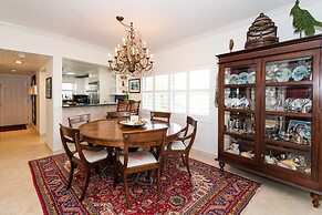 The Colonial Club, Oceanfront Condos