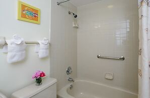 The Colonial Club, Oceanfront Condos