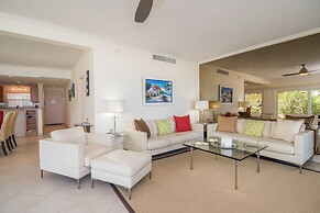 The Colonial Club, Oceanfront Condos