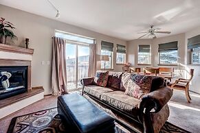 Tarn Landing C-19 1 Bedroom Condo by RedAwning