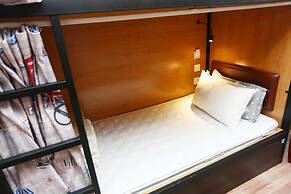 Wutongli Youth Hostel