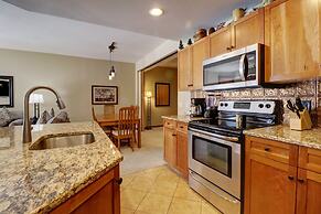 Perfect Location, With Amazing Views - CO422 by RedAwning