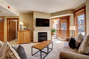 Perfect Location, With Amazing Views - CO422 by RedAwning