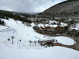 Spacious Condo in the Heart of Center Village - Pet Friendly - VS367 b