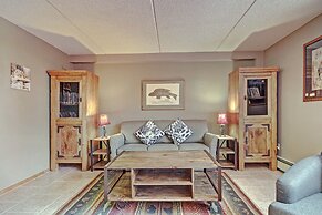 Spacious Condo in the Heart of Center Village - Pet Friendly - VS367 b