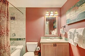 Luxury Remodeled Passage Point Condo - Short Walk to Lifts - Heart of 