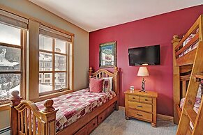 Luxury Remodeled Passage Point Condo - Short Walk to Lifts - Heart of 