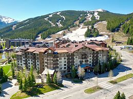 Amazing Passage Point Condo Right in Center Village! - PP301 by Redawn