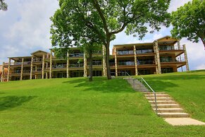 Happy Cow RG108 2 Bedroom Condo by RedAwning