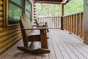 Always Christmas 2 Bedroom Cabin by RedAwning