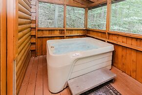 Always Christmas 2 Bedroom Cabin by RedAwning