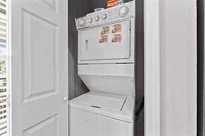 Green Mountain Grand 4 Bedroom Condo by RedAwning