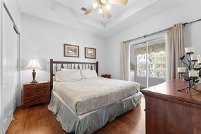 Green Mountain Grand 4 Bedroom Condo by RedAwning