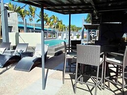 Cave Beach Resort Boutique Luxury Accomodation