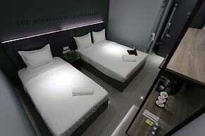 Hotel 99 - Sri Petaling