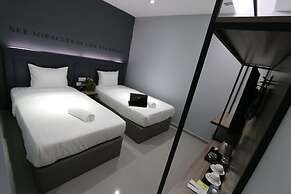 Hotel 99 - Sri Petaling