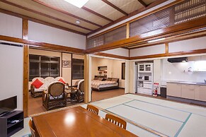 Kariyushi Condominium Resort Ginowan CASa N.Y