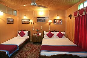 Manila Groups of Houseboats