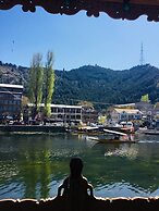 Manila Groups of Houseboats