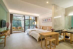 CTN LiRiver Boutique Hotel