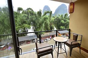 CTN LiRiver Boutique Hotel