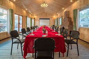 CTN LiRiver Boutique Hotel