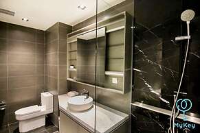 Expressionz Professional Suites by MyKey