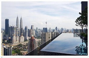 Expressionz Professional Suites by MyKey