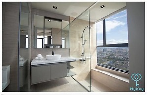 Expressionz Professional Suites by MyKey