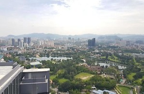 Expressionz Professional Suites by MyKey