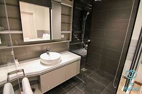 Expressionz Professional Suites by MyKey