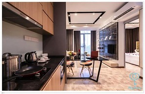 Expressionz Professional Suites by MyKey