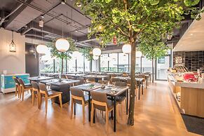 Vasty Hotel